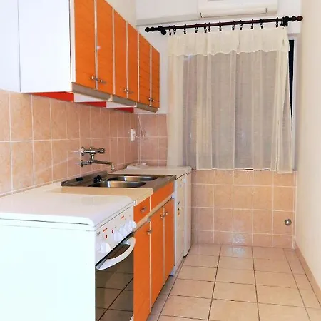 By The Sea Pag - 4119 Apartment *
