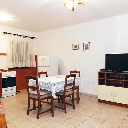 Apartment By The Sea Pag - 4119