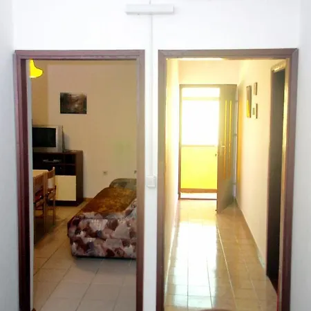 Apartment By The Sea Pag - 4119 Pag Town